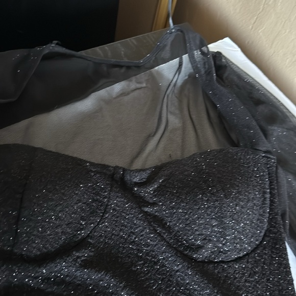 Windsor Women’s Evening Cocktail Dress Black Sparkly With Sheer Sleeves Size L - Picture 17 of 17